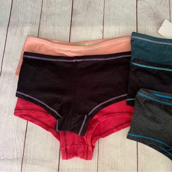 Lot Of 6 Pairs Of Women’s Underwear Assorted Colors Women’s Small Regular NEW - Picture 2 of 7